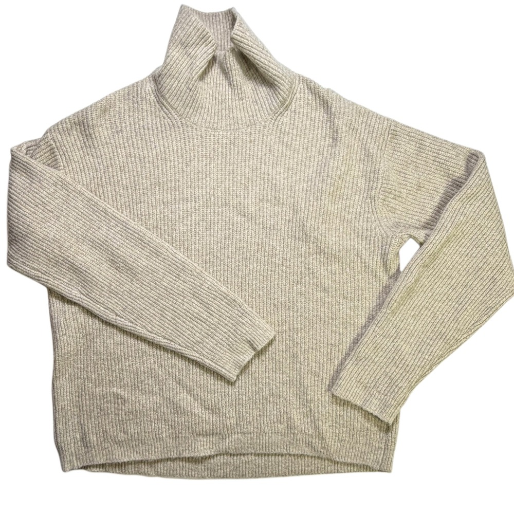 UNIQLO Soufflé Yarn S Cream Wool Blend Funnel Neck Sweater Cozy Minimalist